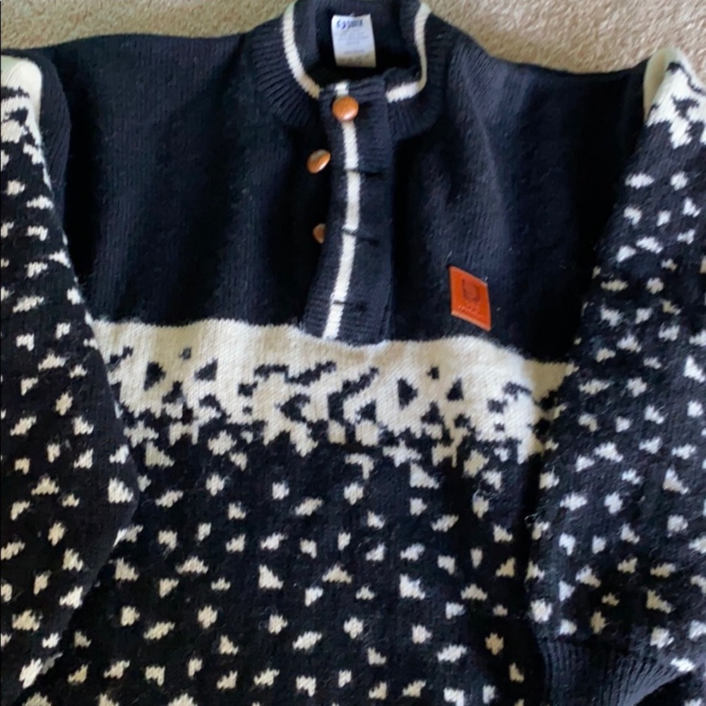 Men’s sweater